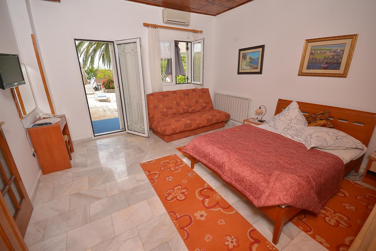 Hotel Vila Margot 헤르섹 외부 사진
